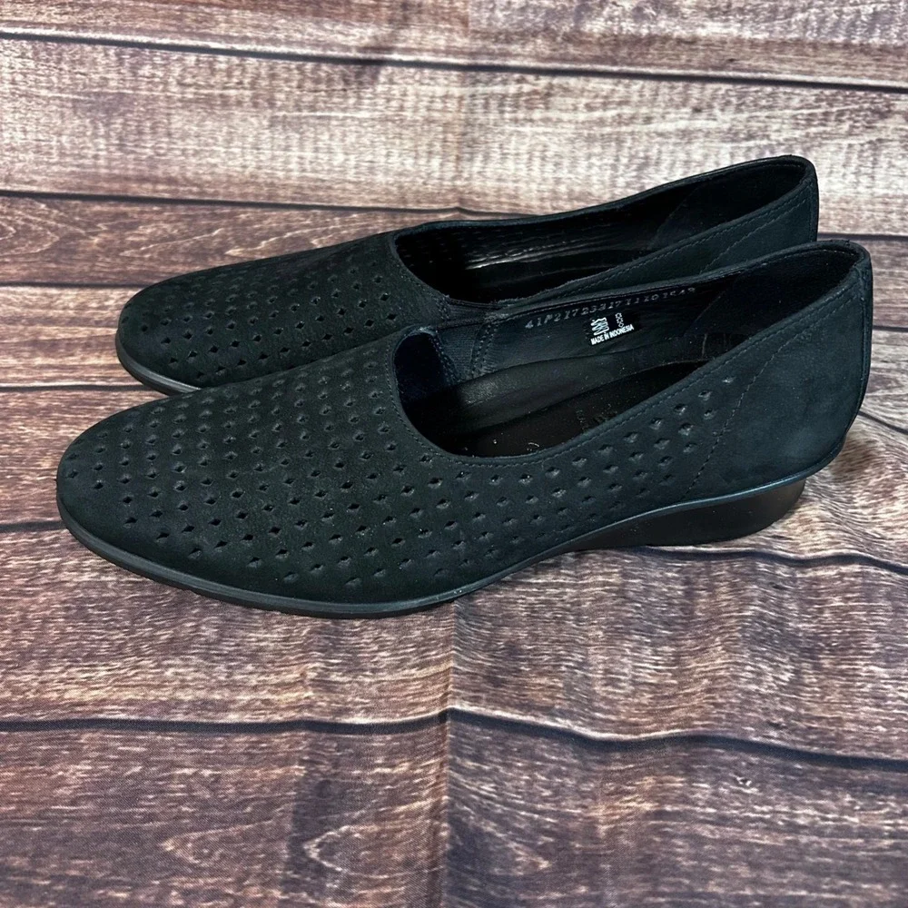 ECCO Felicia Black Nubuck Perforated Leather Slip On Wedge Loafers Shoes EU 41